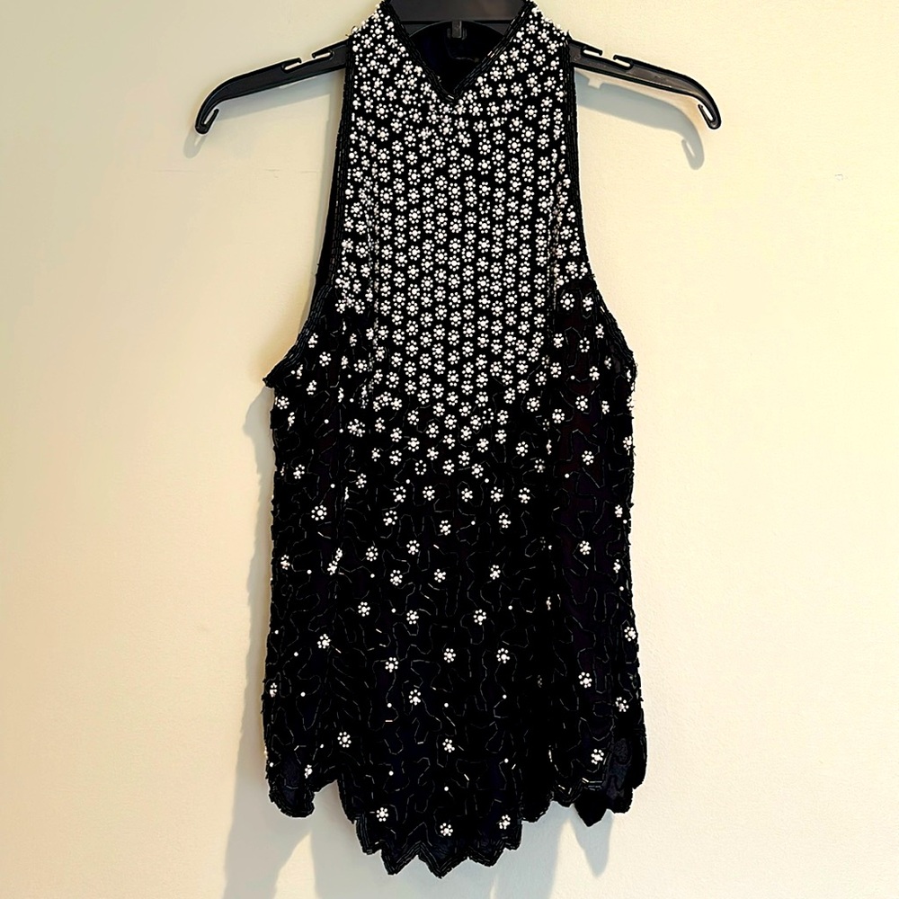Laurence Kazar New York Pearl beaded High neck collar blouse top scalloped hem
